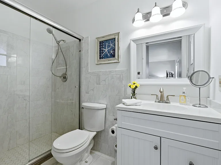 8455 SE Palm St — Photo 23