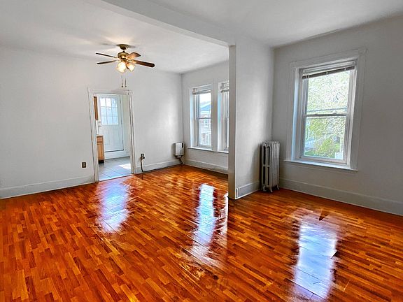 3rd image of 4268 Manayunk Ave Floor 2