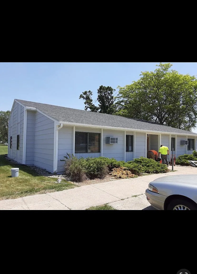 S Center St, Flandreau — Photo 4