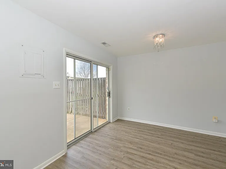 2208 Huston Pl — Photo 15