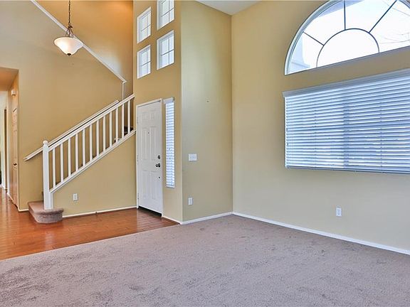 3rd image of 141 Morgan Ct