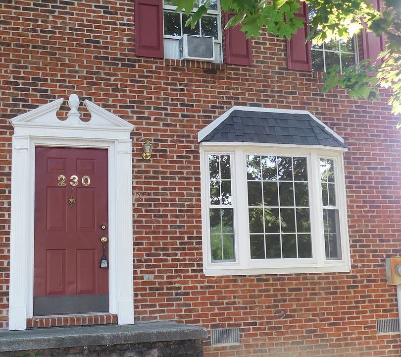 1st image of 230 Waterford Ln