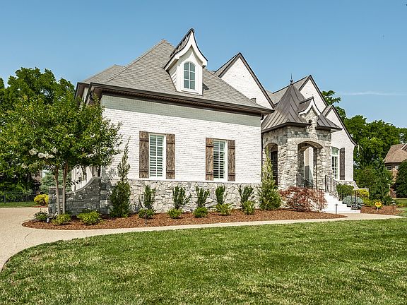 5th image of 1221 Plantation Blvd