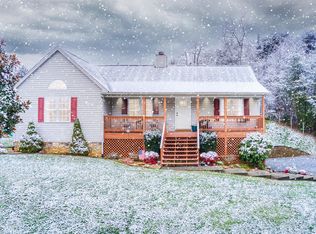 5800 Blacksburg Rd, Troutville, VA 24175