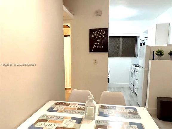 2nd image of 825 Euclid Ave APT 8