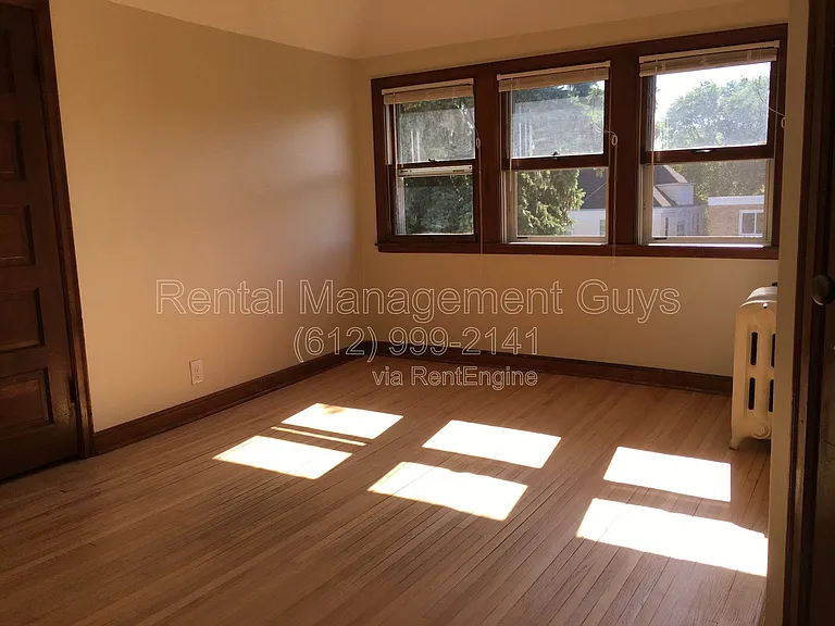 2715 Pillsbury Ave #2 — Photo 9