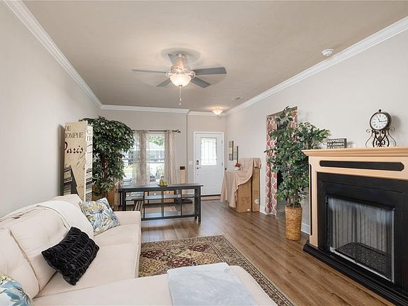 5th image of 5083 NW 22nd St