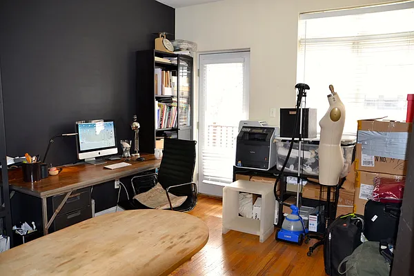 Rented by Oak Tree LLC | media 18