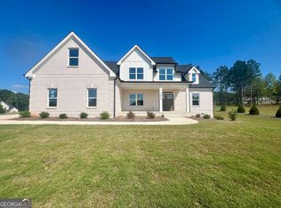 2828 Blazing Star Ct, Statham, GA 30666