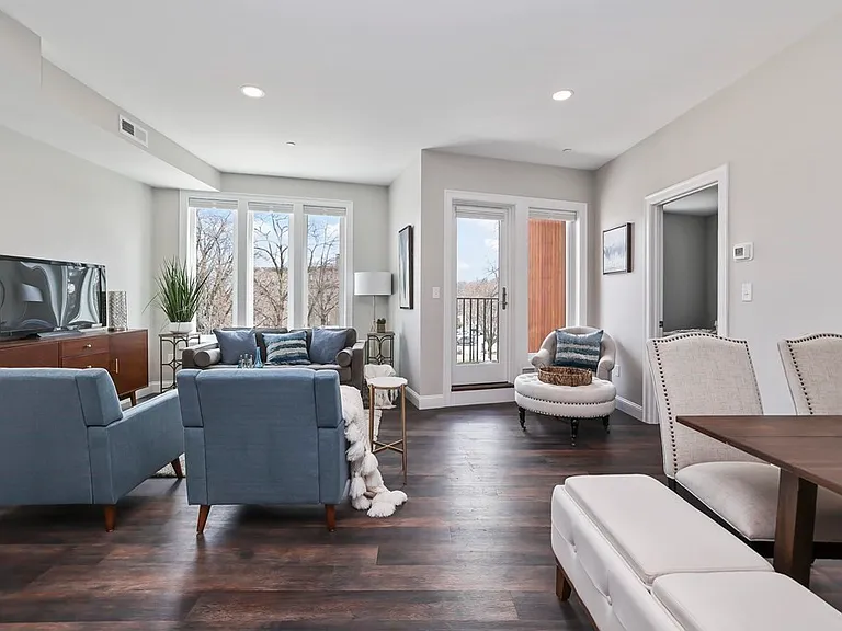 734 South St #3 — Photo 3