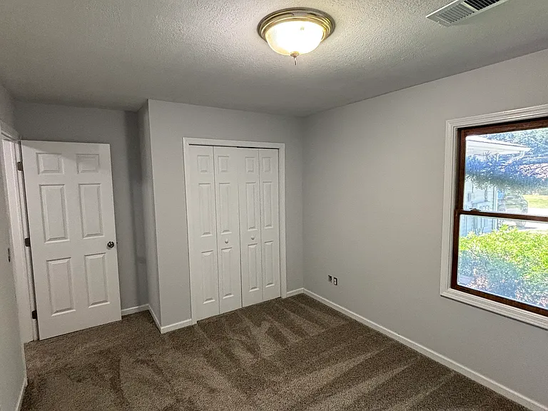 5412 Thayer Ave — Photo 11