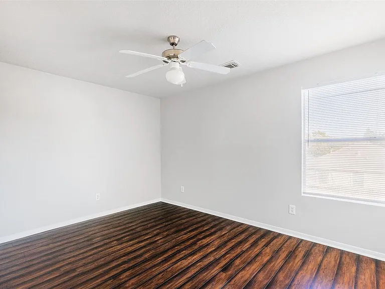 15410 Fir Woods Ln — Photo 21