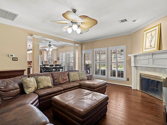4th image of 3407 Autumn Bend Dr