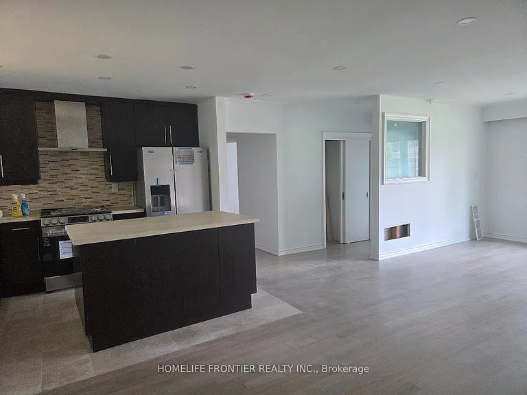 102 Betty Ann Dr — Photo 8
