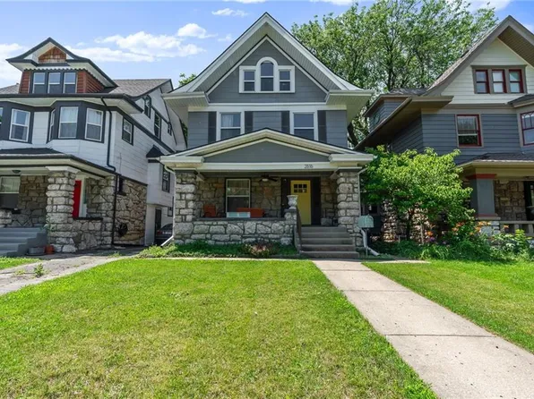 2616 Charlotte St, Kansas City, MO 64108