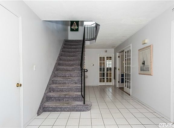 2nd image of 28 Oconnell Ct