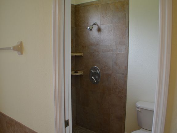 3rd image of 502 Columbus Ave