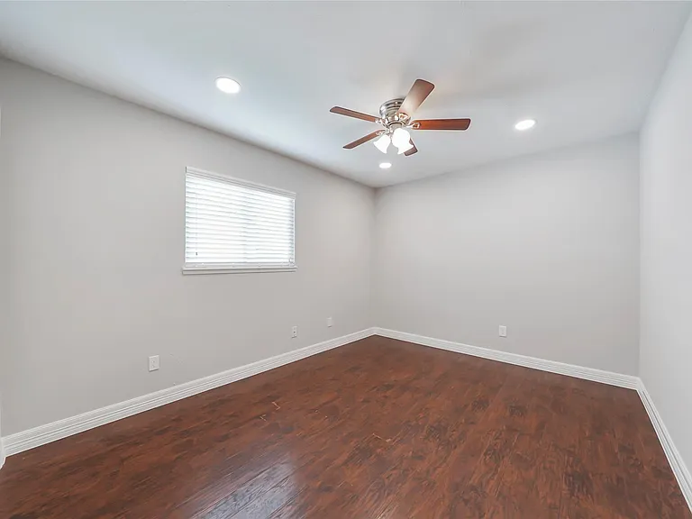6630 Tara Dr — Photo 11