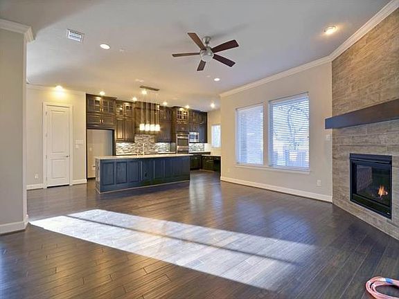 4th image of 505 Still Meadow Dr