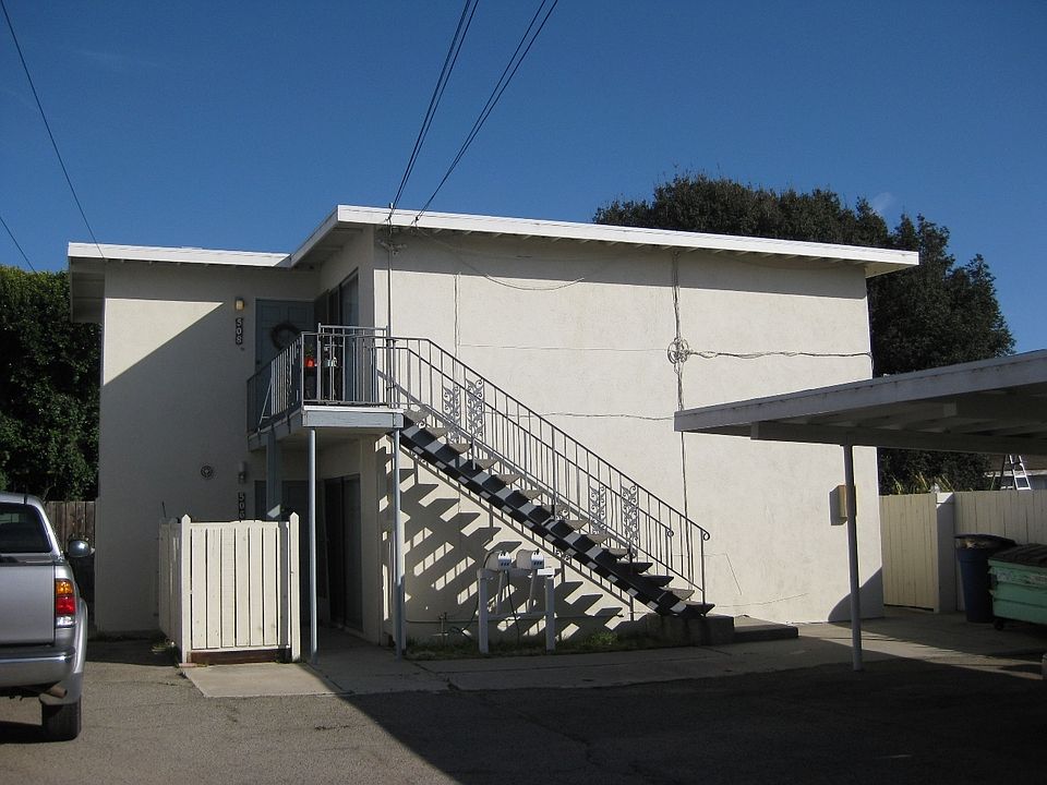 2nd image of 506 Arcade Dr