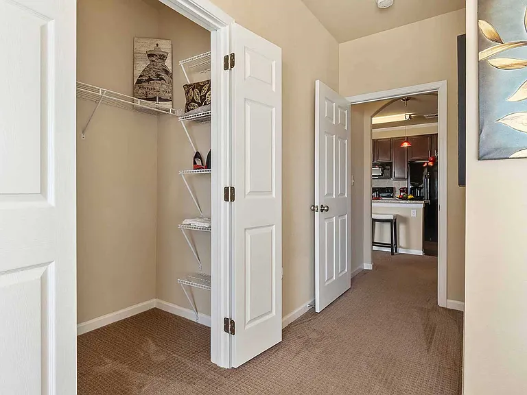 Esplanade at Stonebridge Village Apartments — Photo 21
