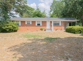 8006 Comet Dr, Goldsboro, NC 27530