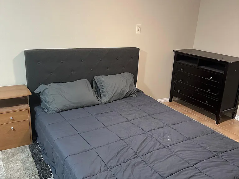 225 Termino Ave #225B — Photo 3