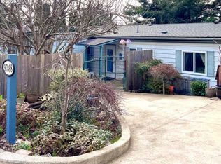 97868 Harbor View Cir, Brookings, OR