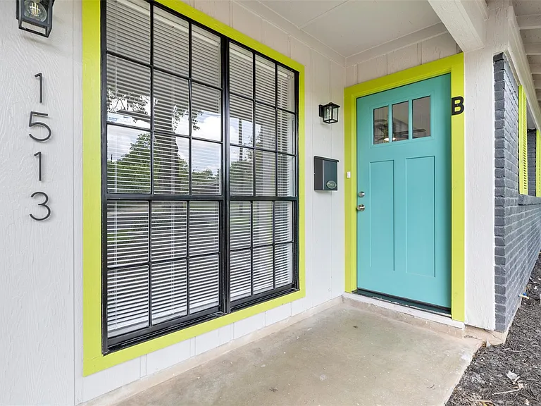1513 Braes Ridge Dr #B — Photo 2