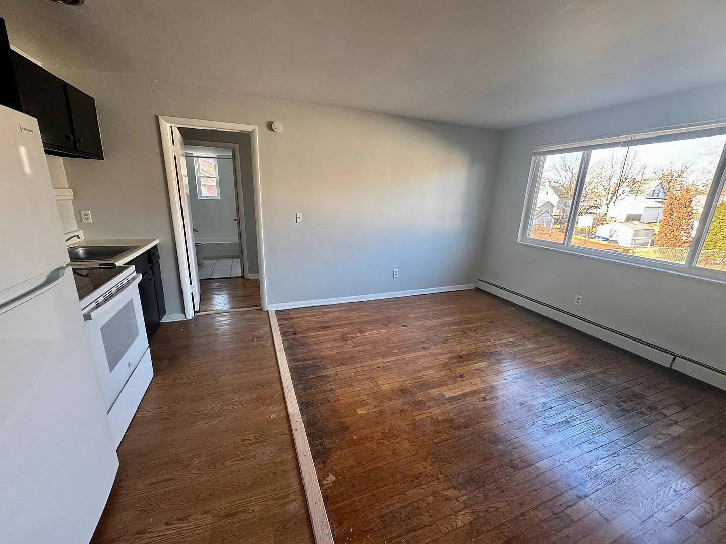 7419 Werner Ave — Photo 1