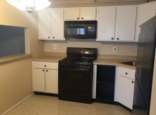 13 Gilpin Ct, Lawrence Township, NJ 08648