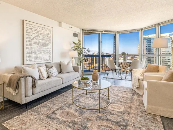 1660 North Prospect AVENUE #1802, Milwaukee, WI 53202