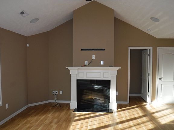 3rd image of 4628 Cedar Pass Dr