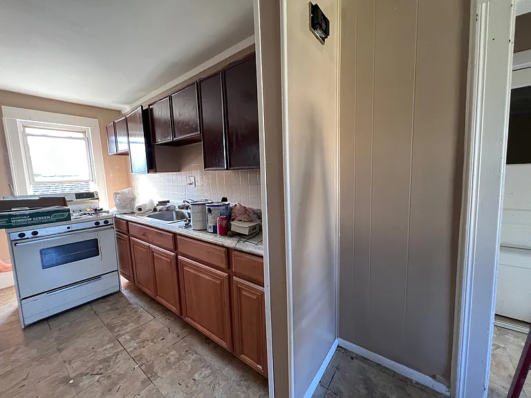 187 Burrows St — Photo 20