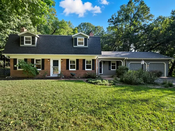 4829 Lamplighters Ln, Minnetonka, MN 55345