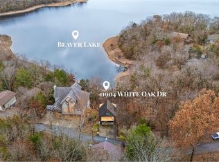 11904 White Oak Dr, Garfield, AR 72732