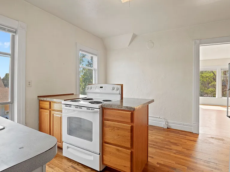 828 W Cleveland Ave — Photo 11