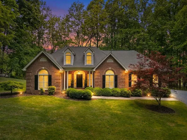 11991 Waterhouse Ln, Emory, VA 24327
