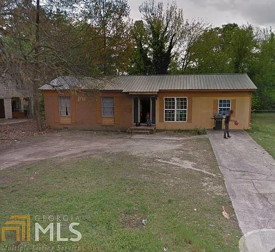 3217 Masseyville Rd photo 1