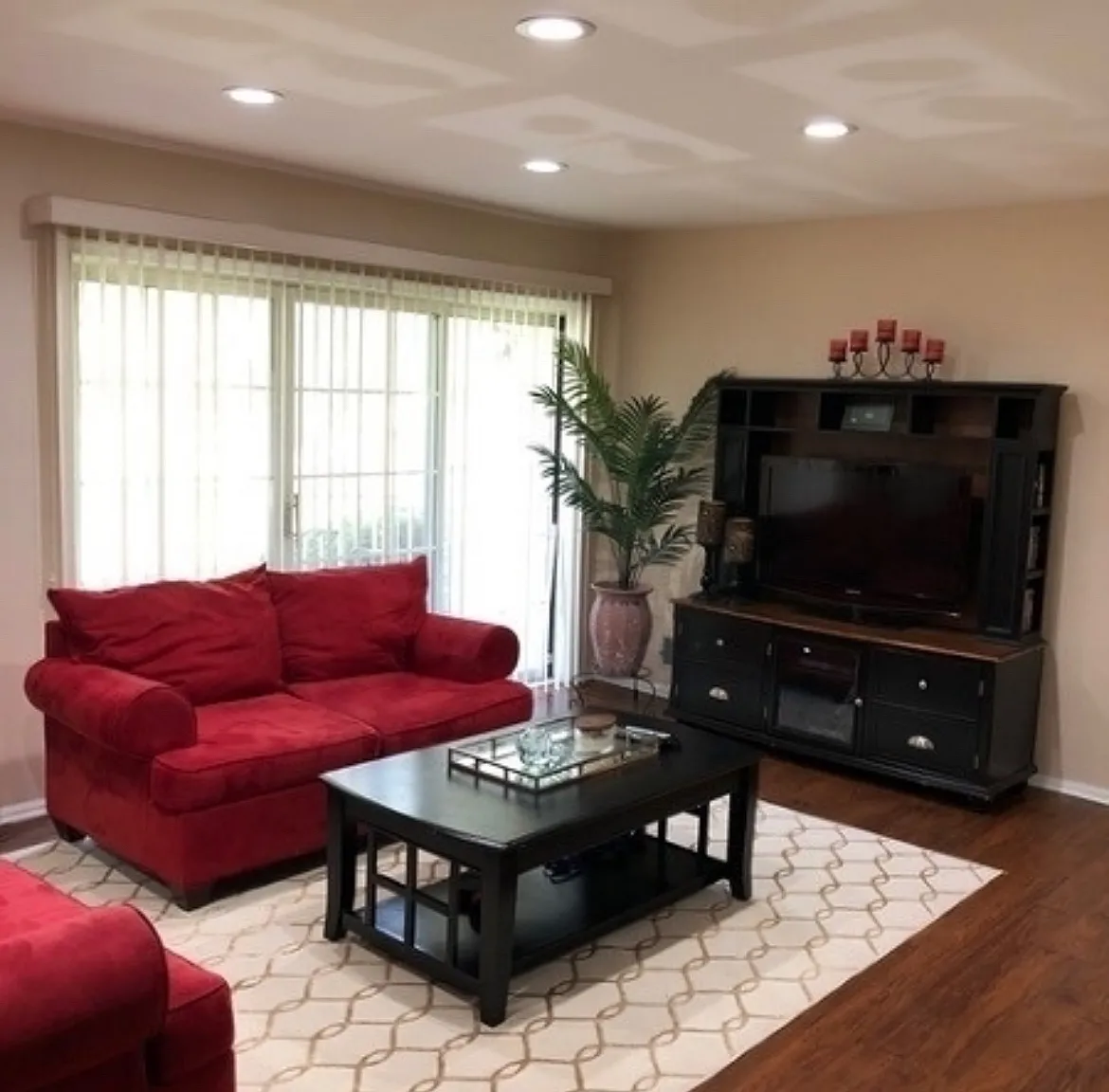 5 Caitlin Ct — Photo 1