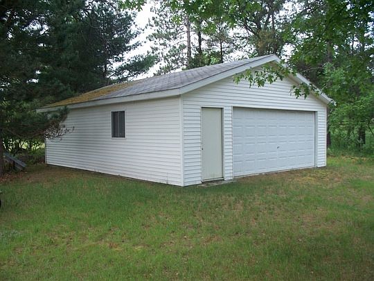 2nd image of 2993 Creekview Dr
