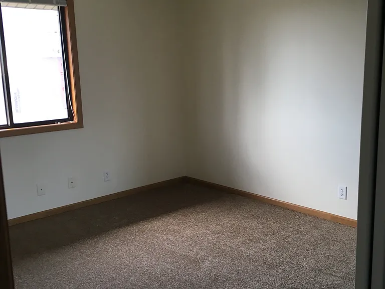 1928 Redwood Dr #1 — Photo 10
