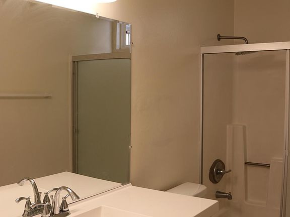 5th image of 5657 Laurel Canyon Blvd #100