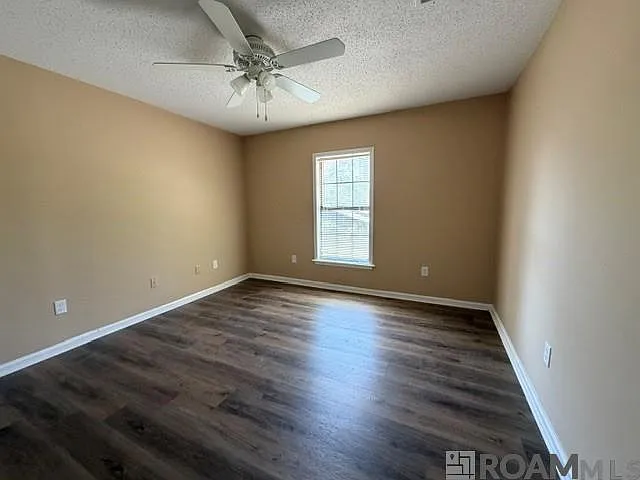 2 bed, 904 sqft, $1,100 — Photo 3