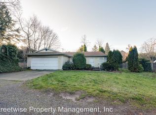10638 NE Beech St, Portland, OR 97220