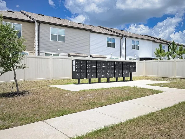 11822 Throttle Pl — Photo 21