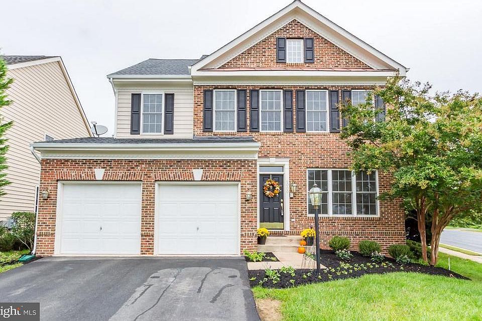 1st image of 6000 Alderdale Pl