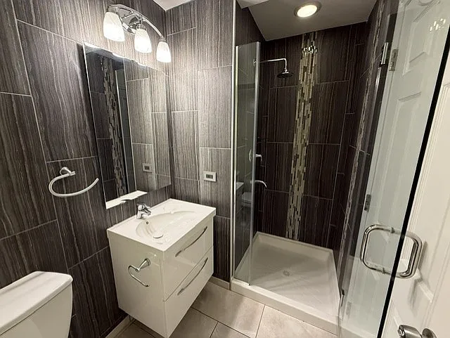 707 Kingsbridge Dr — Photo 13