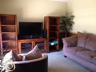 4th image of 2345 Minerva St