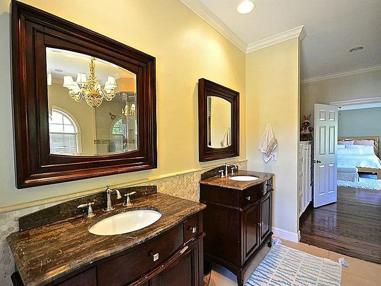 4142 Villanova St — Photo 24